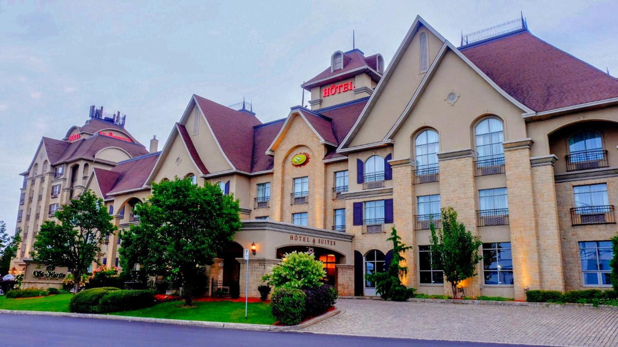 Le St-Martin Hotel & Suites Laval Esterno foto